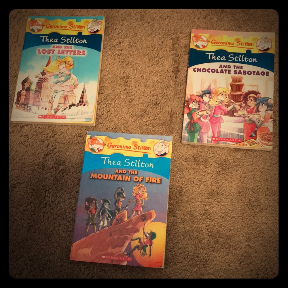 3 Thea Stilton Paperback Books